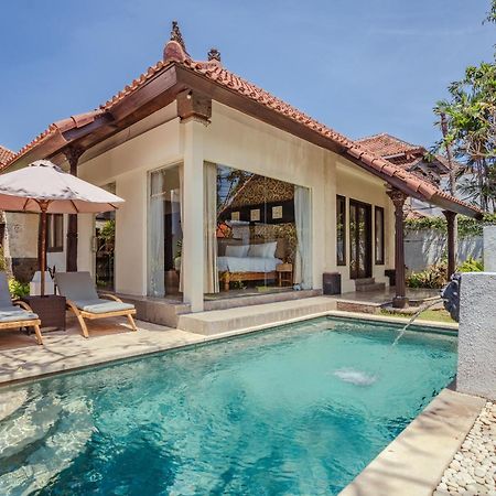 The Club Villas Seminyak Buitenkant foto