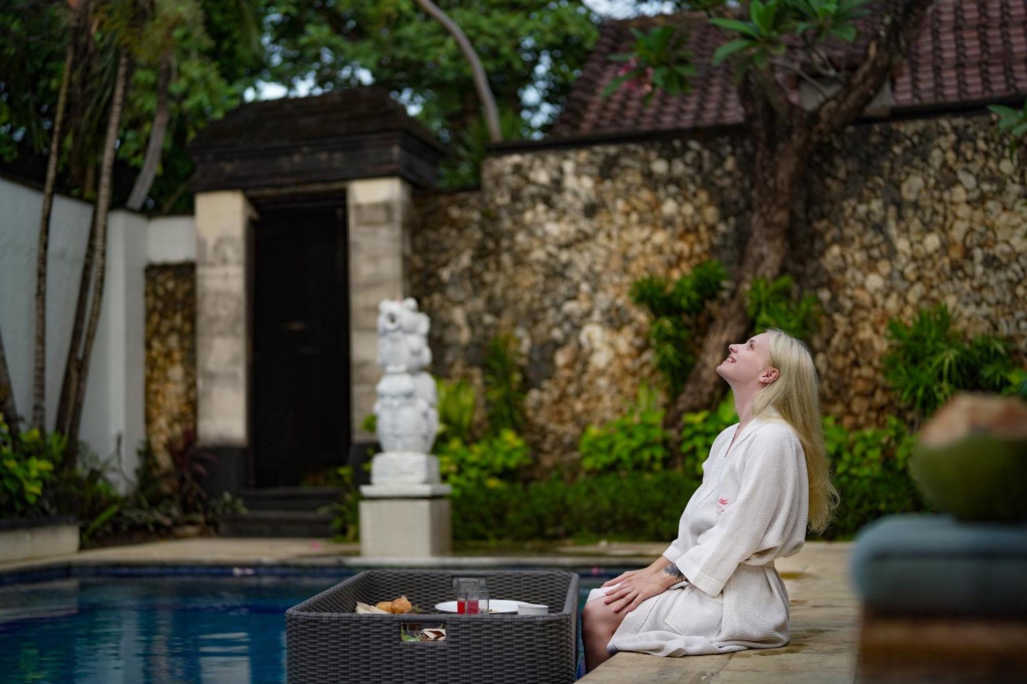 The Club Villas Seminyak Buitenkant foto